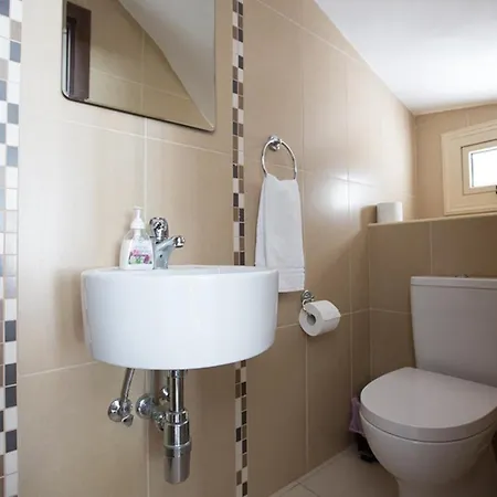 You Will Love This Luxury 3 Bedroom Holiday In With Private Pool 1289 * Paralimni